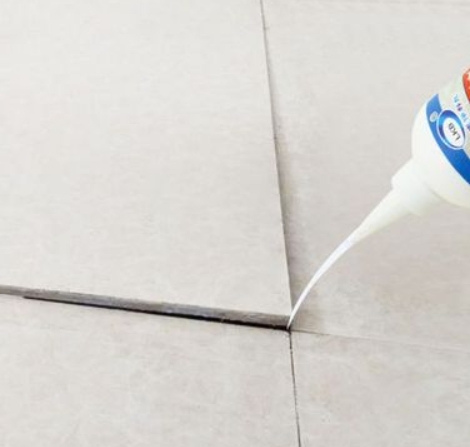 永福瓷砖空鼓维修公司分享卫生间瓷砖脱落的原因可能有以下几点
